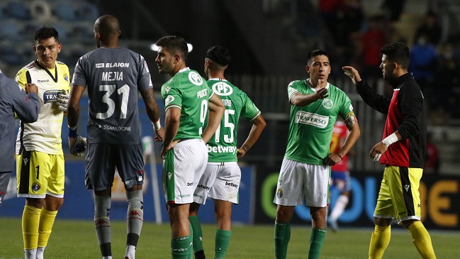 Niño lanzó fuerte insulto en el clásico de Audax con Unión y justo lo captaron las cámaras