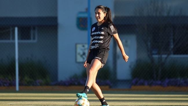 Camila Sáez: Siempre hemos tenido rivalidad con Argentina, son partidos muy interesantes