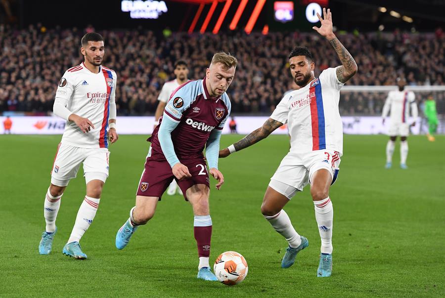 West Ham United y Olympique de Lyon firmaron un empate en cuartos de la Europa League