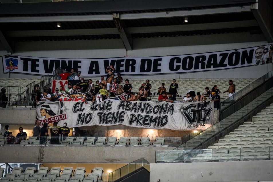 Colo Colo celebró los goles de Lucero y Solari ante Fortaleza en debut triunfal en la Libertadores