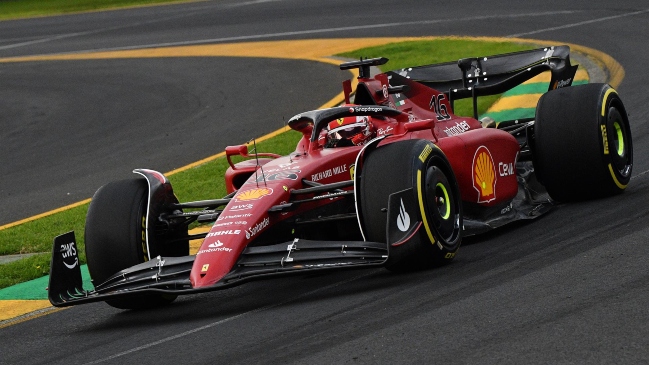 Charles Leclerc dominó los entrenamientos libres en Australia