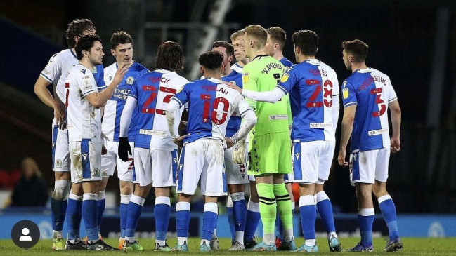 Ben Brereton volvió a ser titular con Blackburn Rovers en empate que los aleja del ascenso