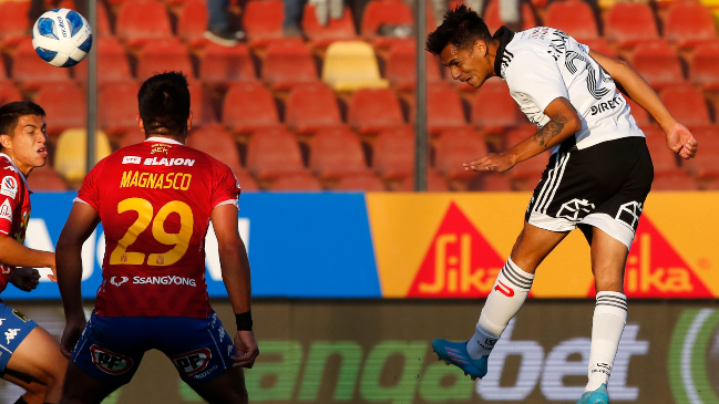 Carlo Villanueva conectó un gran centro de Marcos Bolados y abrió la cuenta para Colo Colo