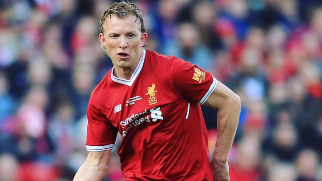 El ex futbolista Dirk Kuyt anunció que se prepara para ser boxeador