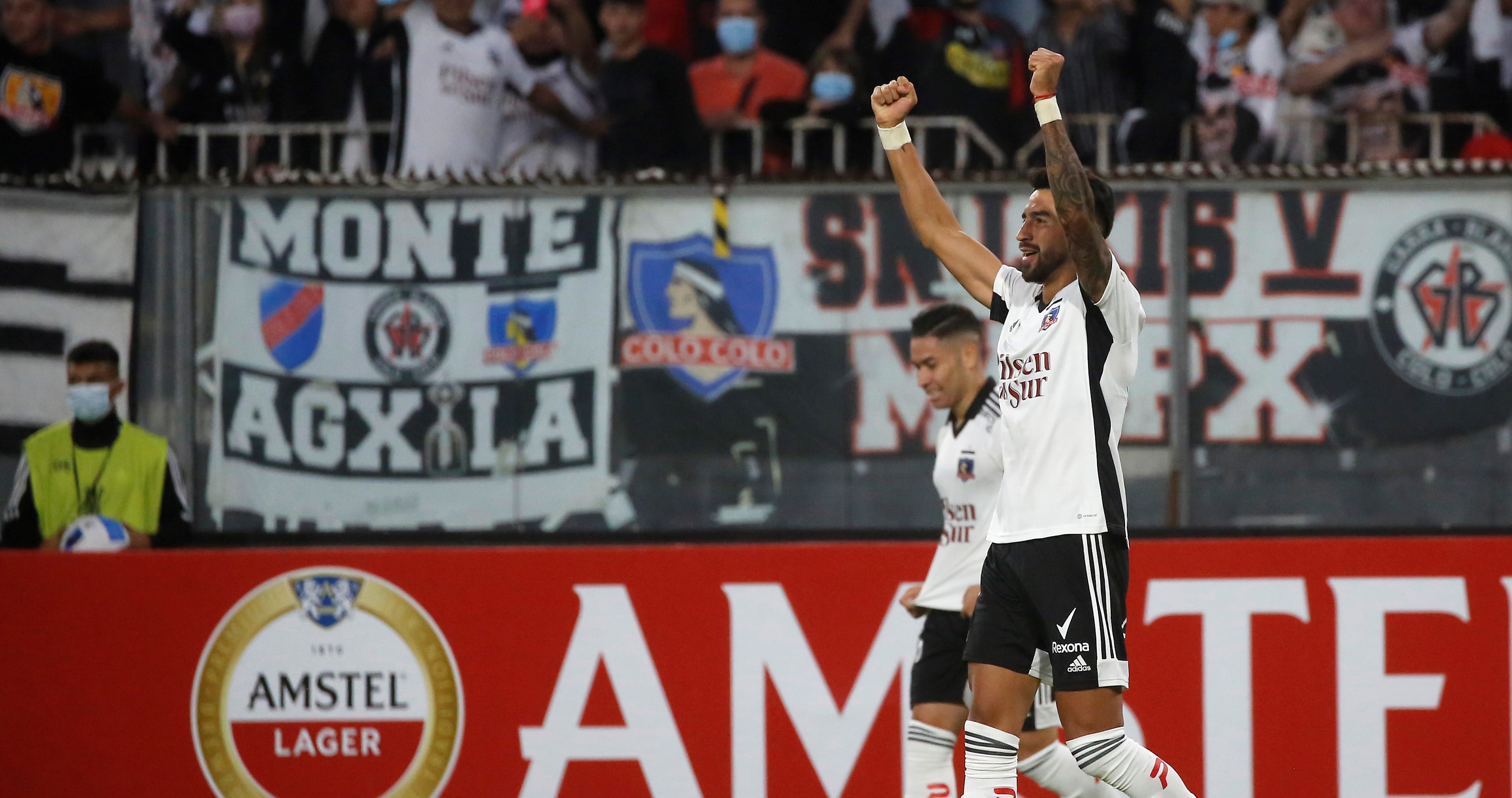 Colo Colo golpeó a Alianza Lima con la zurda de Juan Martín Lucero