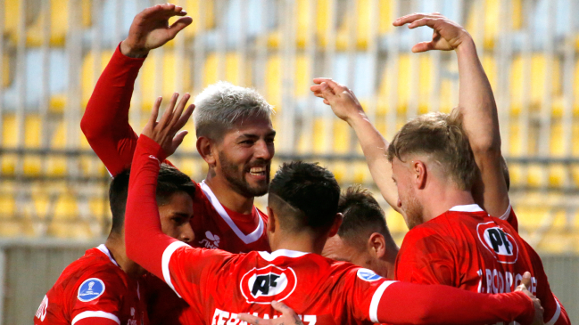 Unión La Calera logró un triunfazo sobre Banfield y lidera su grupo en la Copa Sudamericana