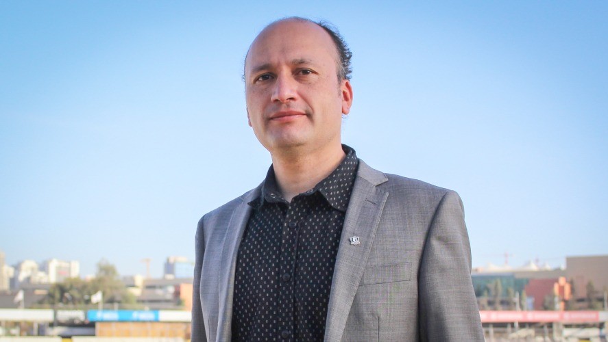 Edmundo Valladares suma respaldo para mantenerse en la presidencia de Blanco y Negro