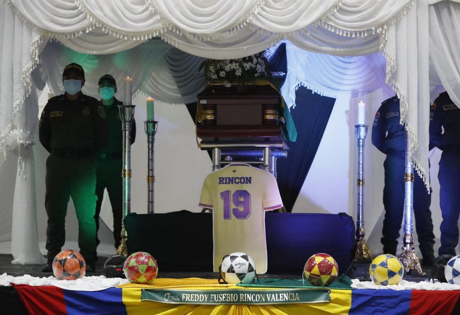 La emocionante despedida a Freddy Rincón en su natal Buenaventura