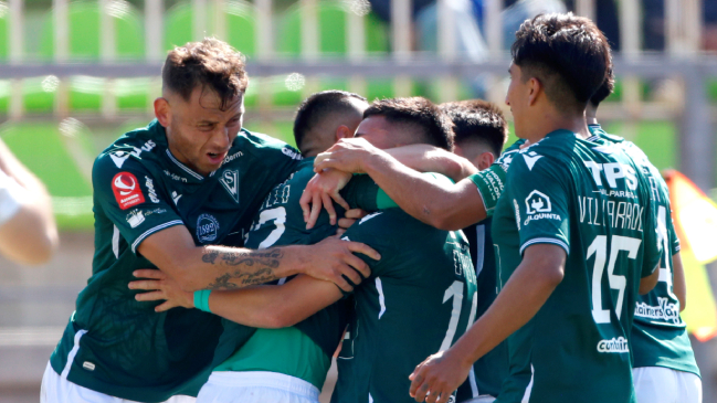 Santiago Wanderers venció a Puerto Montt y sumó su primer festejo en el Ascenso