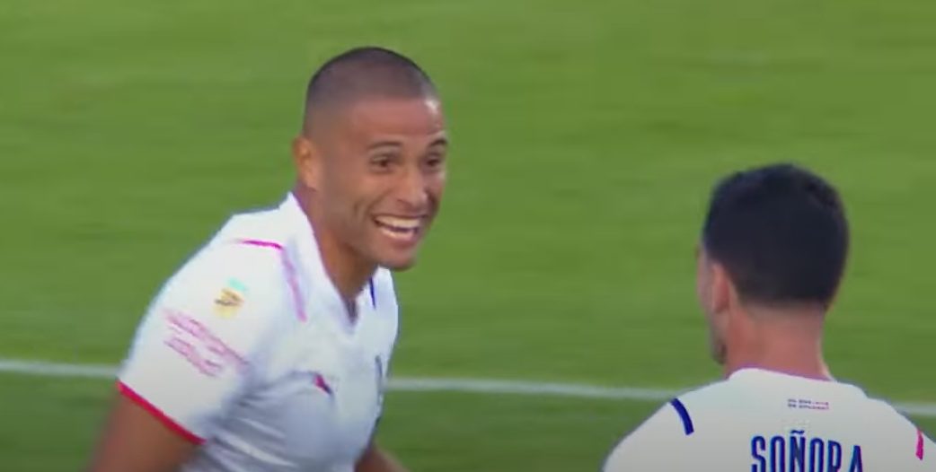 ¡Entró y marcó! El golazo de cabeza de Benegas para el empate de Independiente ante Colón