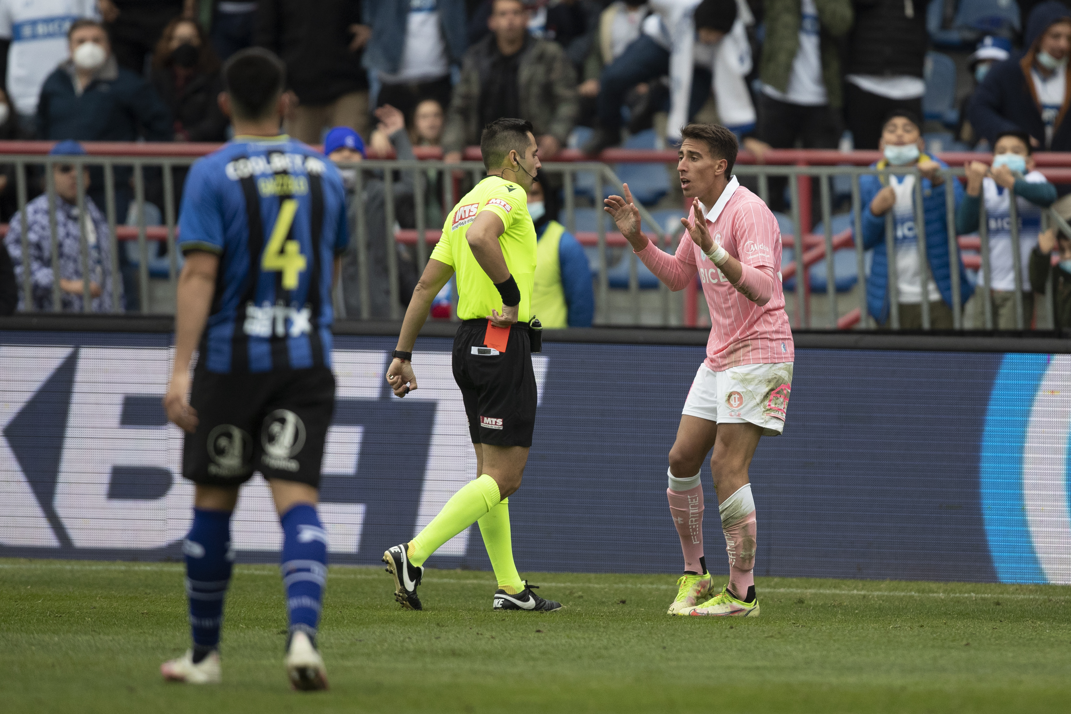 “La Franja”: La UC sufrió un nuevo tropiezo y llegará mermado al duelo con Colo Colo