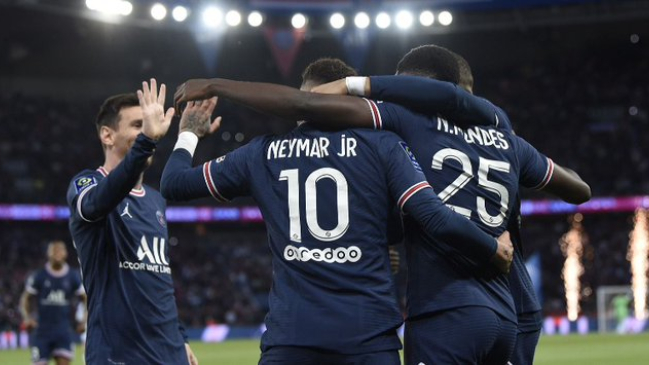 Messi le ganó el duelo a Sampaoli: PSG derrotó a Marsella con goles de Neymar y Mbappé