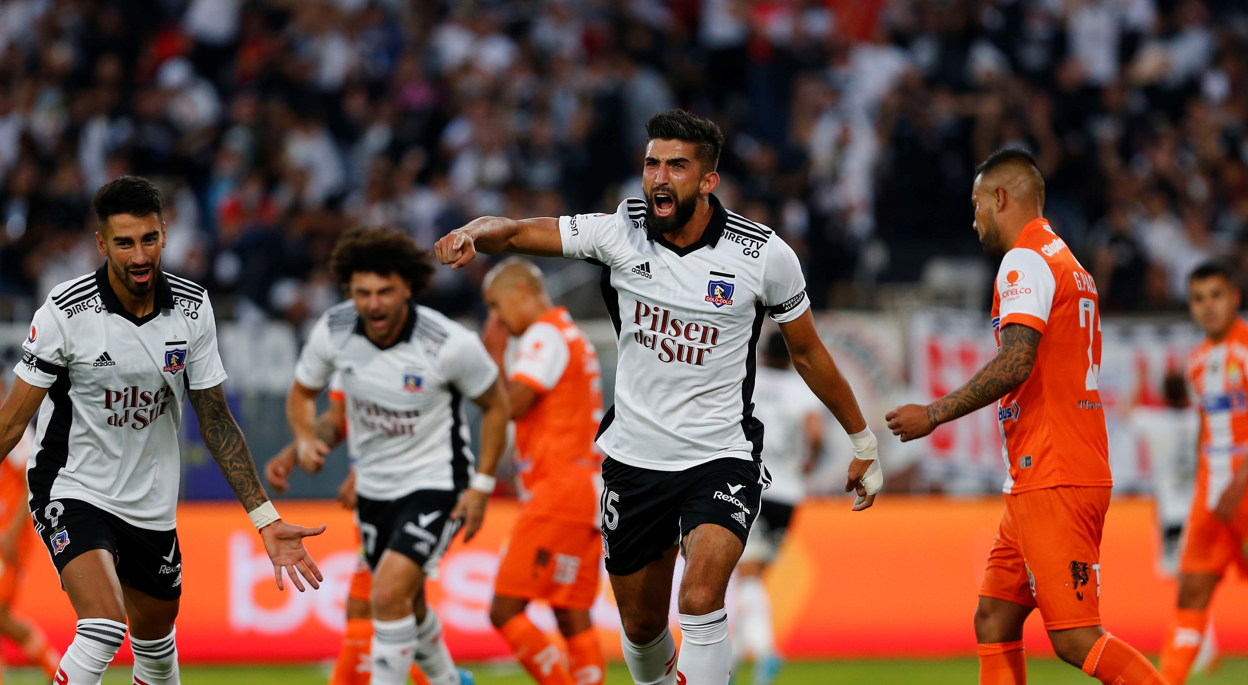 Emiliano Amor remató en área chica para abrir la cuenta de Colo Colo ante Cobresal