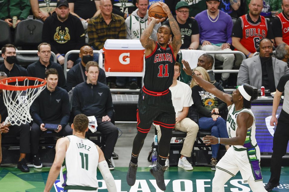 Chicago Bulls sorprendió a los Bucks de la mano de DeMar DeRozane igualó la serie