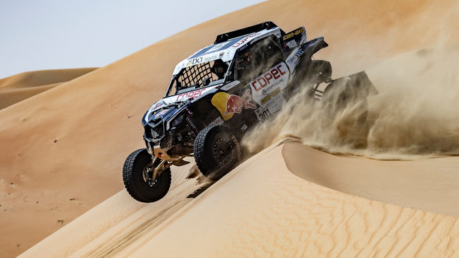 “Chaleco” López exhibirá en Valdivia el UTV que lo llevó a ganar el Rally Dakar