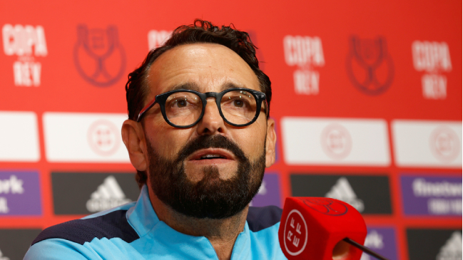 Técnico de Valencia en la previa de la final de la Copa del Rey: Pellegrini nos ha faltado el respeto