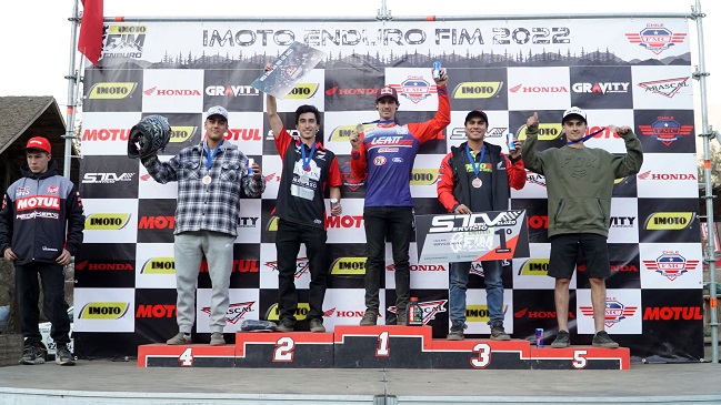 Benjamín Herrera ganó la fecha inicial del Campeonato Enduro FIM