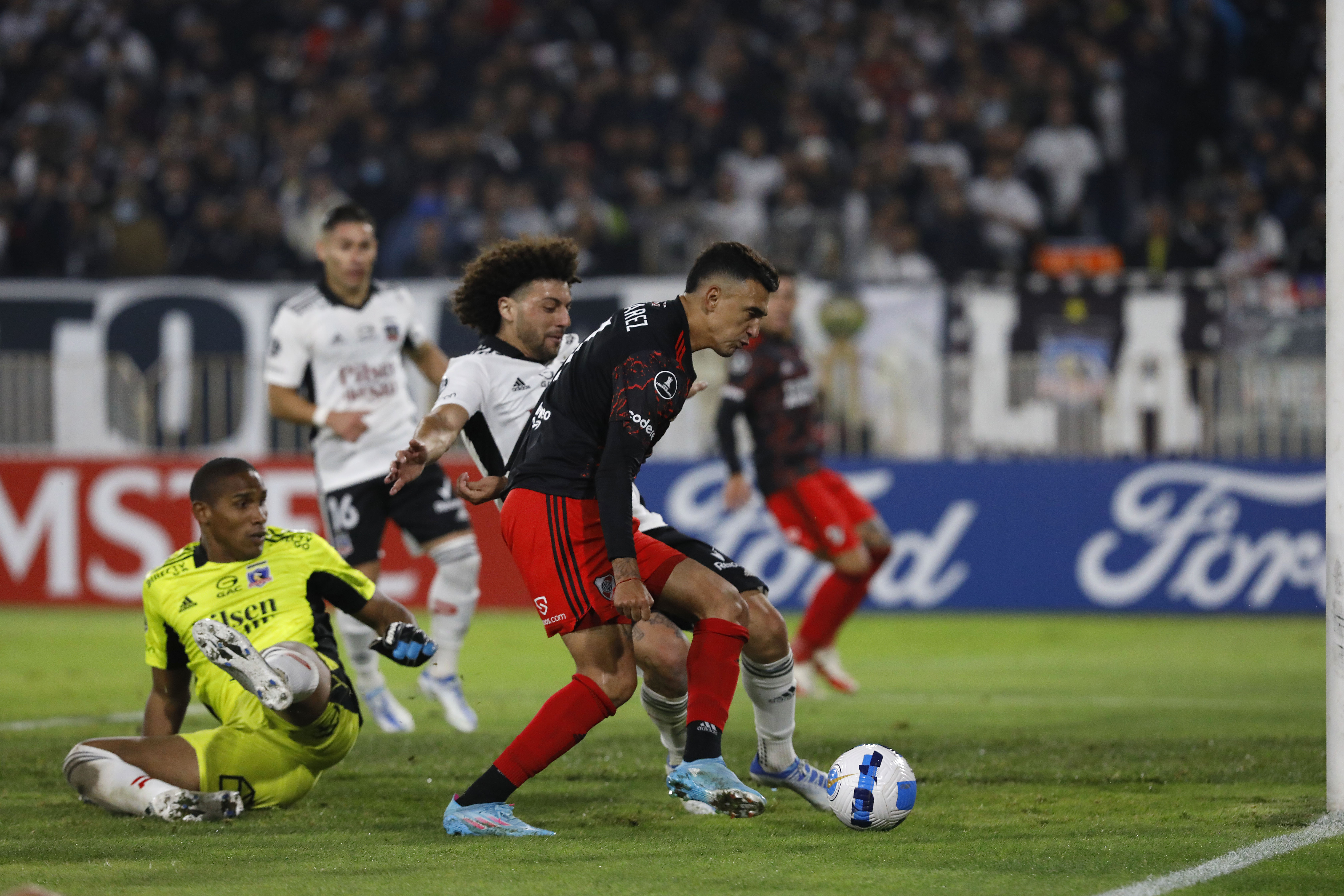 River Plate pisó el acelerador y marcó estos dos goles a Colo Colo