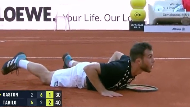 Gaston se tiró al piso a disputar un punto, pero se lesionó y se tuvo que retirar ante Tabilo