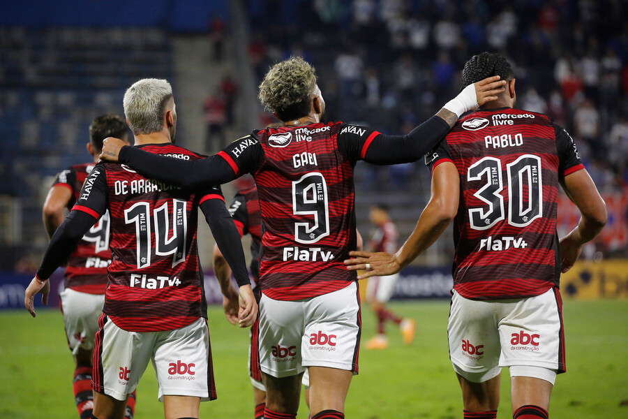 Gabigol repitió para devolverle la ventaja a Flamengo ante la UC por Copa Libertadores