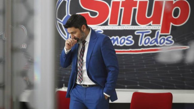 Sifup tras escupo de niño a Matías Cano: Los futbolistas profesionales entran en estado de alerta