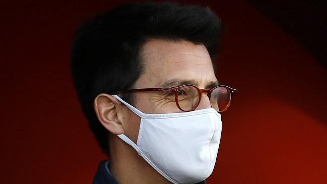 La continuidad de Luis Roggiero en la U pende de un hilo