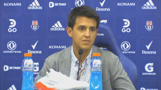 Azul Azul alcanzó acuerdo para la salida de Luis Roggiero de la U