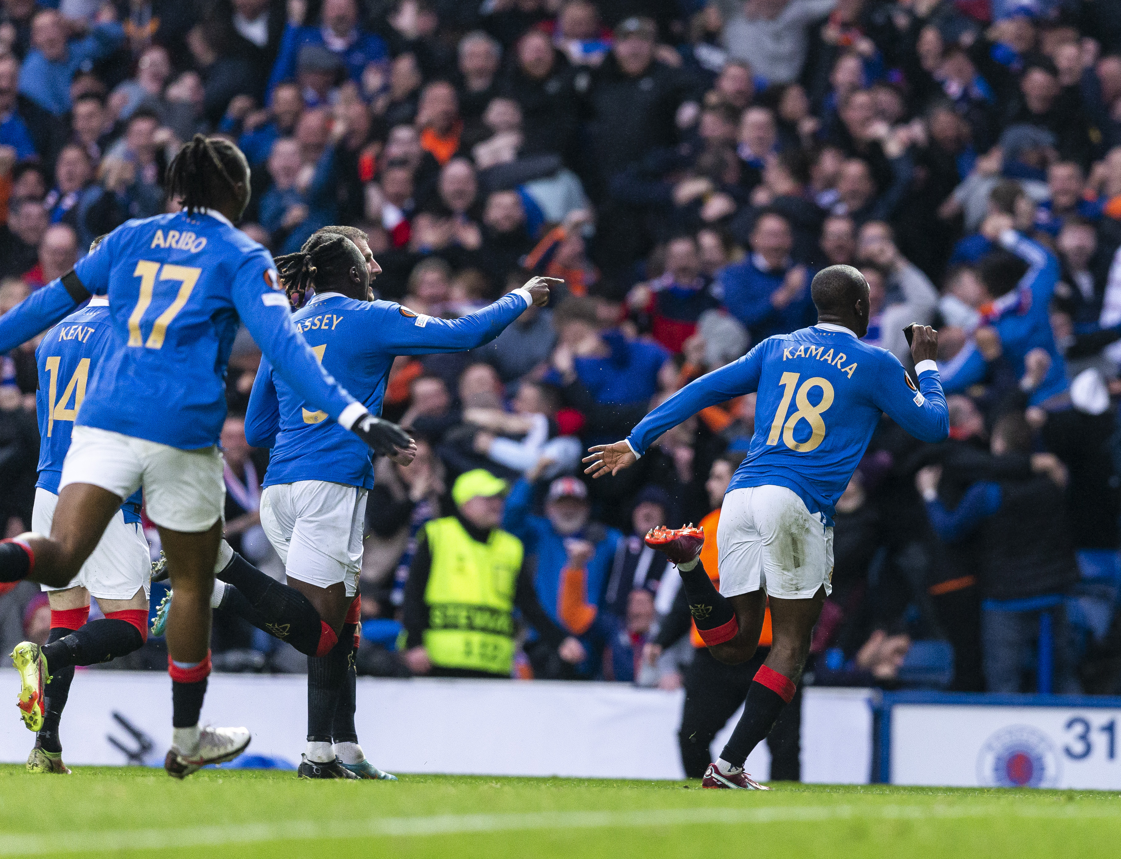 Rangers remontó ante Leipzig y jugará por el título en la Europa League