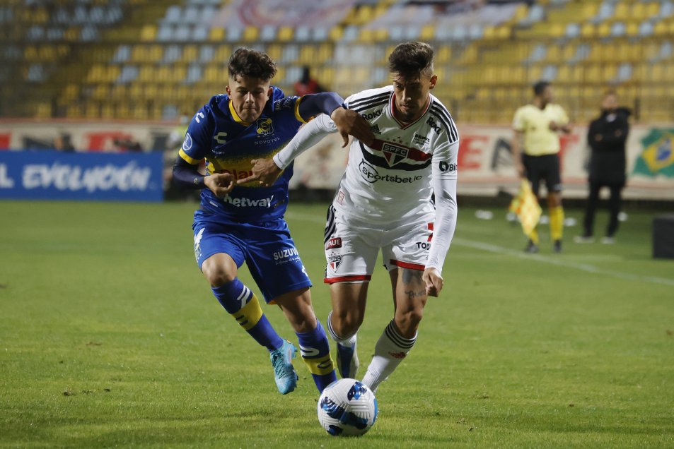 Everton nuevamente sufrió con los errores arbitrales en la Copa Sudamericana