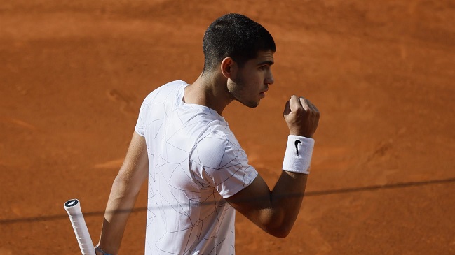 Carlos Alcaraz dio un golpe en Madrid y derrotó a Nadal por primera vez en su carrera