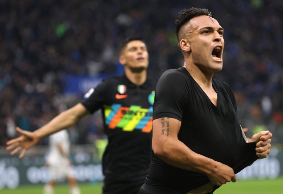 Alexis y Lautaro Martínez mantuvieron viva la ilusión de Inter para revalidar el Scudetto