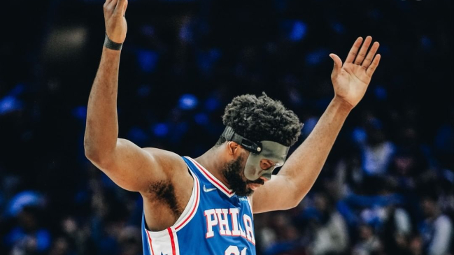 Philadelphia 76ers descontó contra Miami Heat en semifinales del Este en el regreso de Embiid