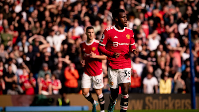 Manchester United sufrió humillante derrota ante Brighton y comprometió sus opciones de Champions