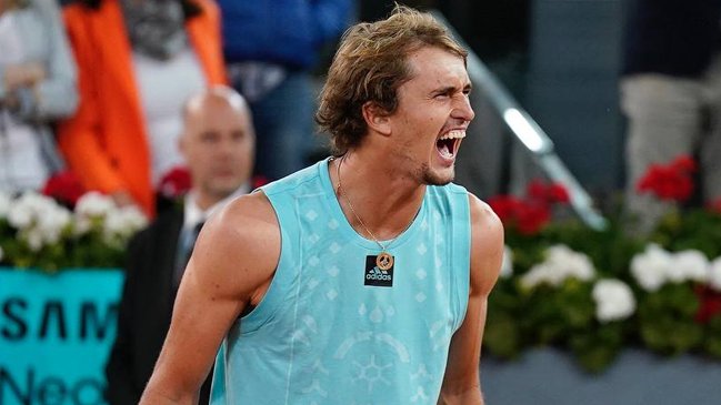 Alexander Zverev derrotó a Stefanos Tsitsipas para clasificar a la final del Masters de Madrid