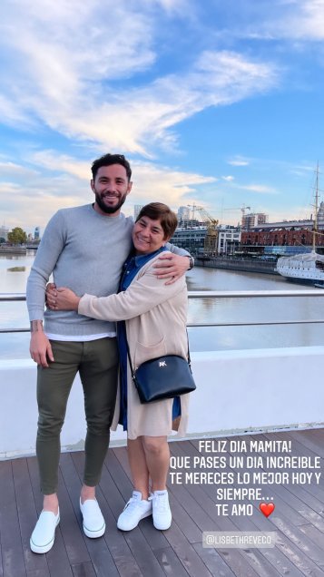 Los afectuosos saludos de los futbolistas chilenos en el Día de la Madre