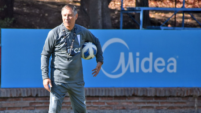 Ariel Holan: Si no creyera que puedo recomponer al equipo, no hubiera venido