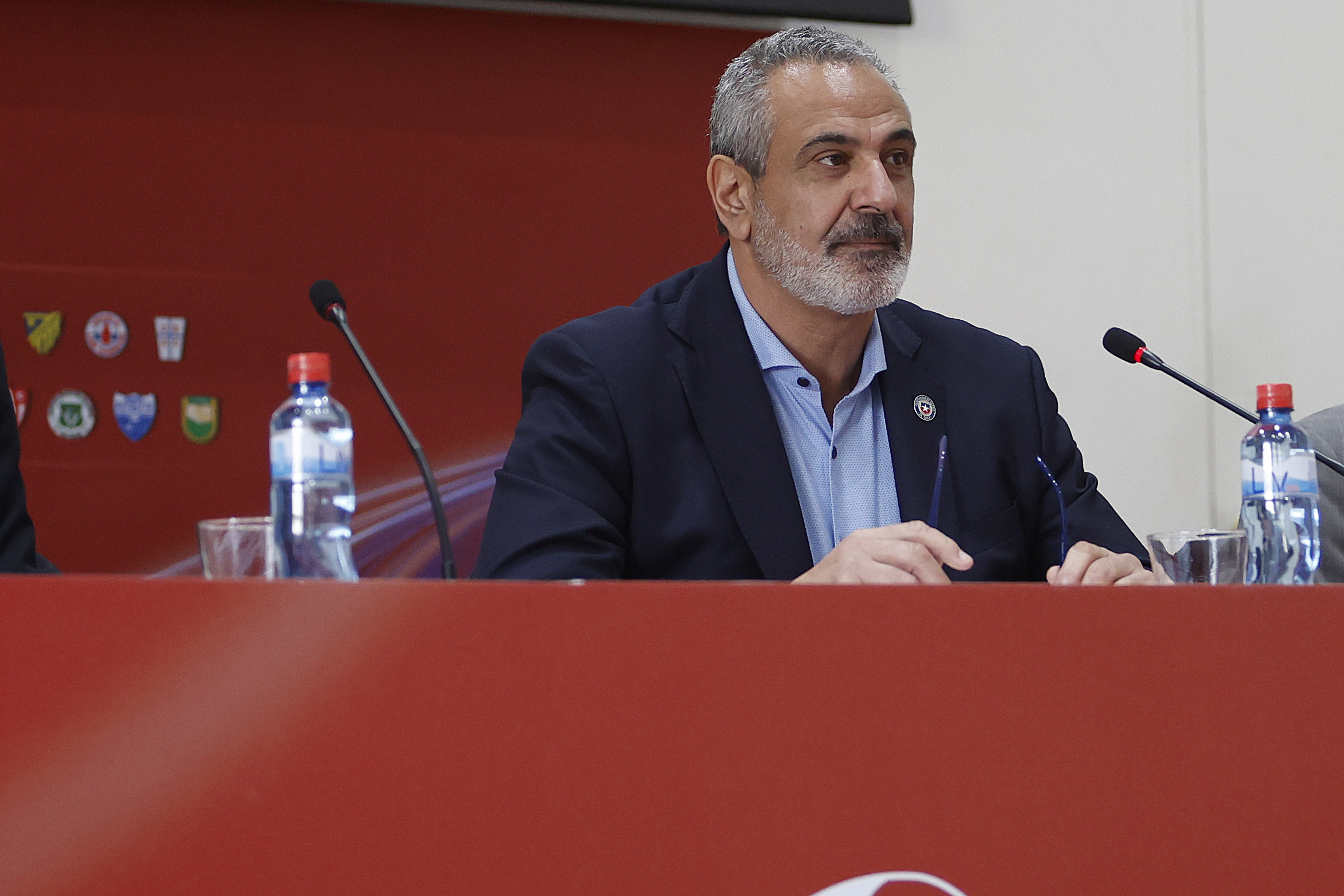 Solo algunos partidos con VAR: La idea de Milad para reducir el déficit presupuestario de la ANFP