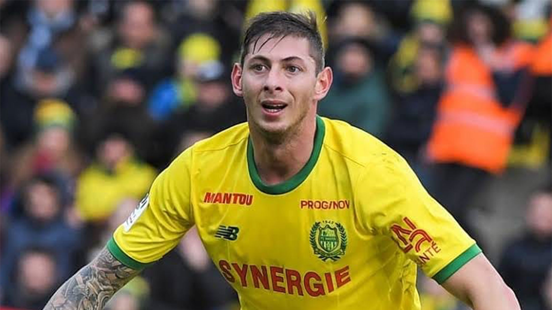 Bochorno en Francia: Hinchas de Niza se burlaron con cánticos de Emiliano Sala