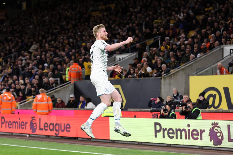 Kevin de Bruyne brilló con un “póker” en goleada de Manchester City sobre Wolverhampton