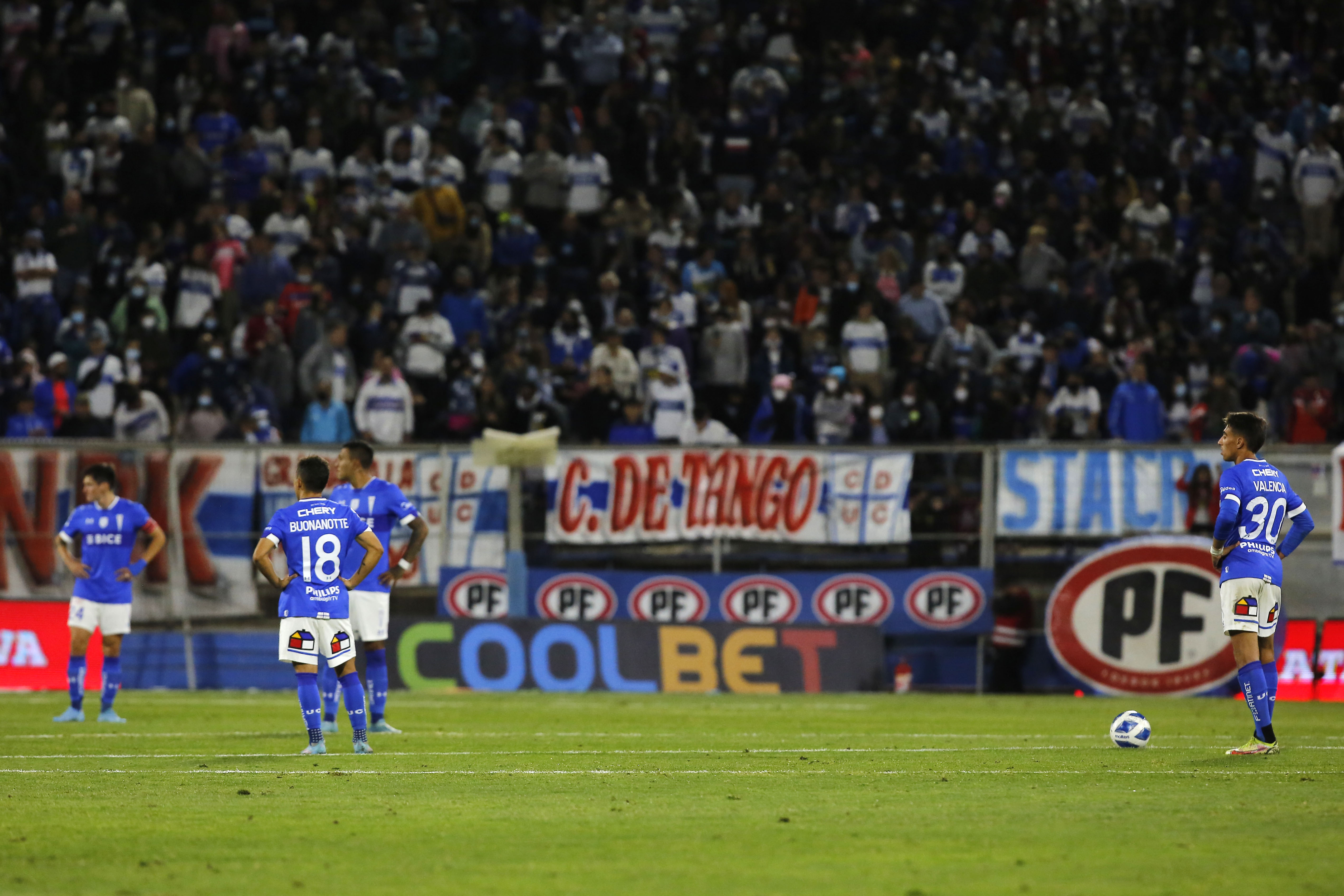 Tribunal de Disciplina rechazó apelación de la UC y confirmó primera sanción de partido sin público