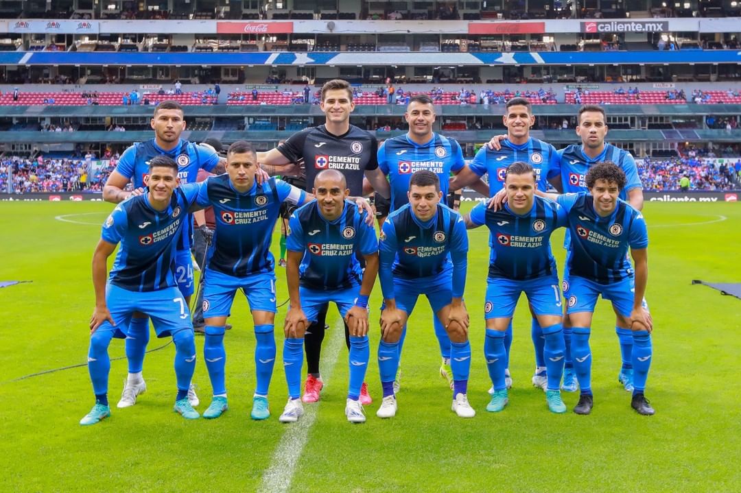 Iván Morales recibió duras críticas tras caída de Cruz Azul ante Tigres en la liga mexicana