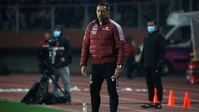 Ayudante de Quinteros y opción en La Roja: “Es un privilegio, pero hay que respetar un contrato”