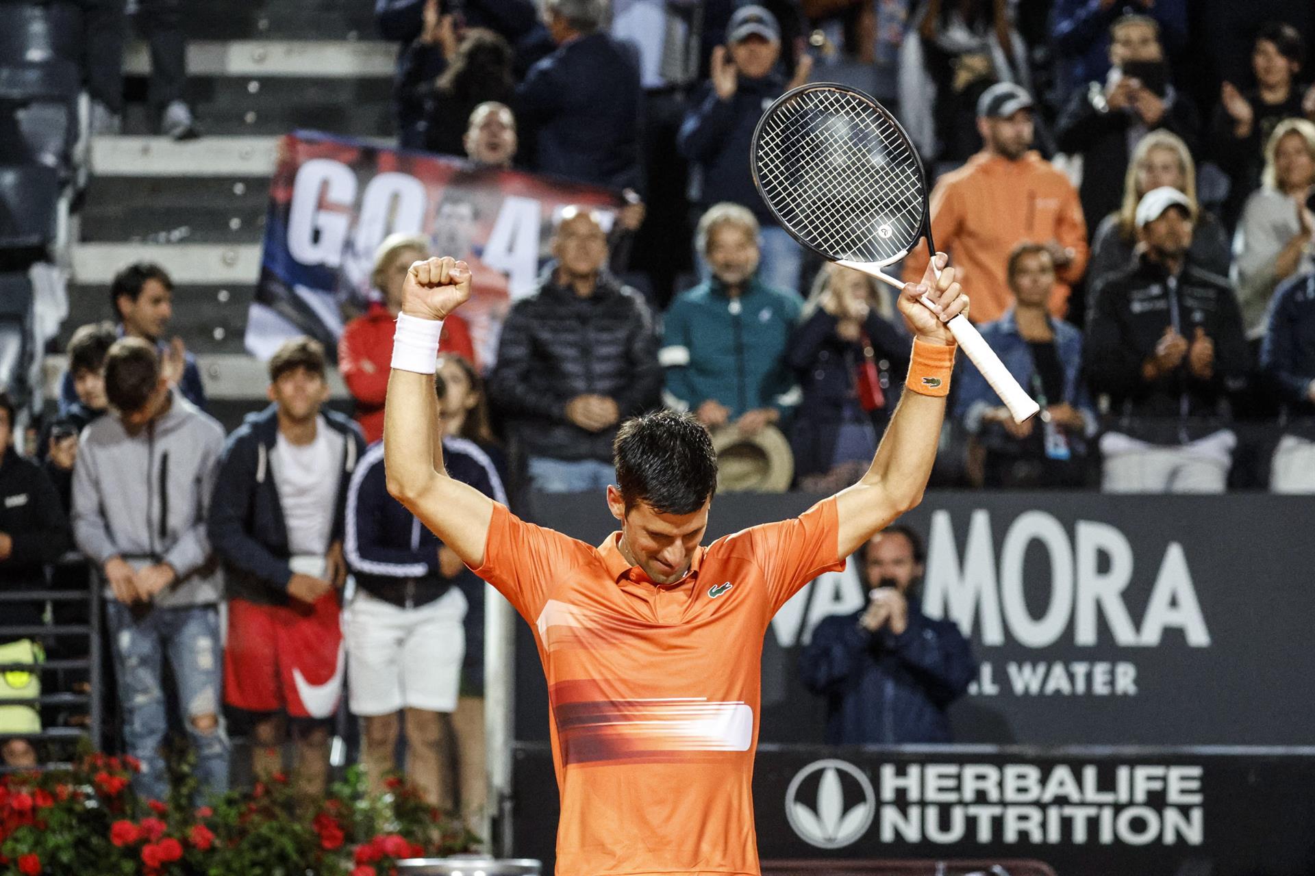 Novak Djokovic y Stefanos Tsitsipas chocan en la final del Masters 1.000 de Roma