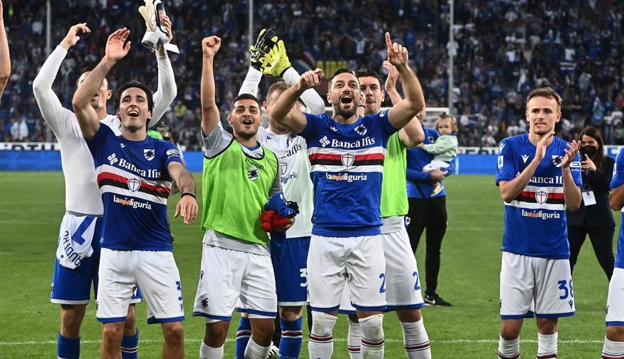 Sampdoria derribó a Fiorentina en partido que tuvo un gol de pecho