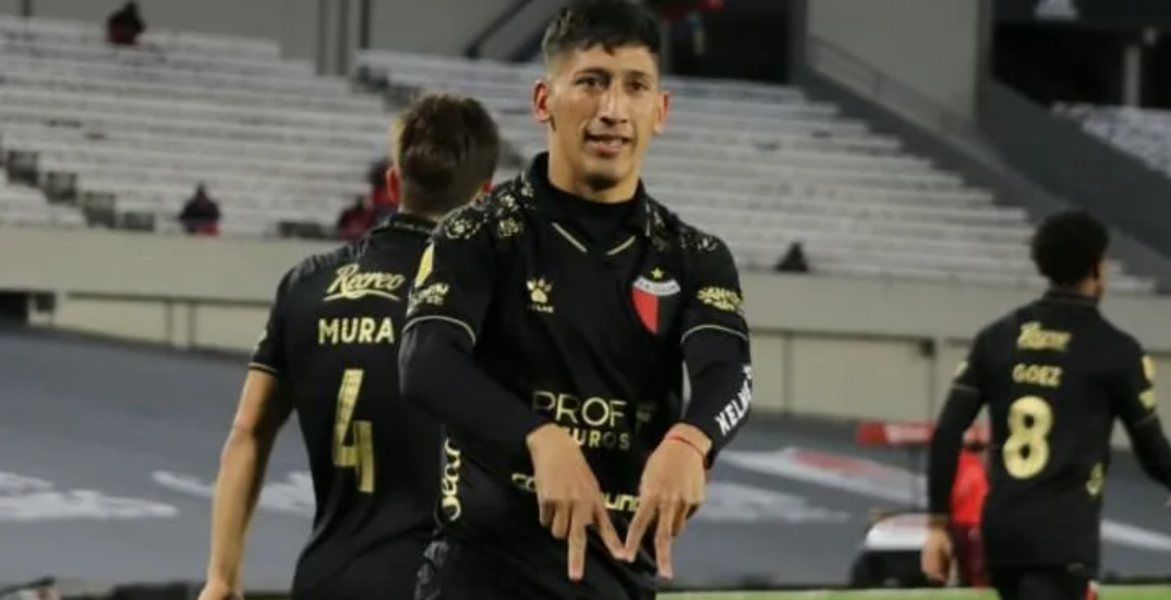 En Argentina aseguraron que la U hizo millonaria oferta por volante de Colón de Santa Fe