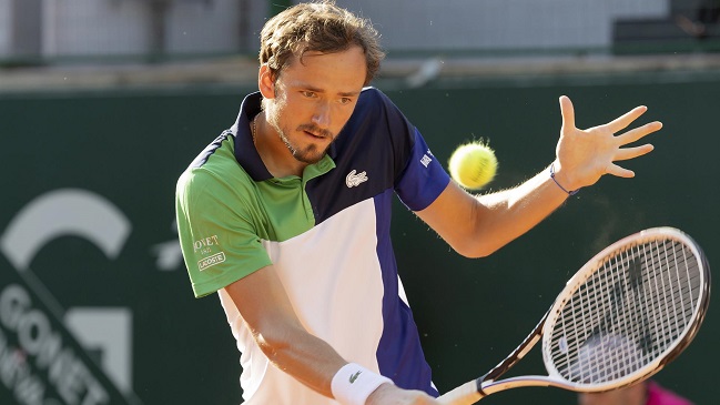 Daniil Medvedev volvió a las canchas con una derrota en Ginebra