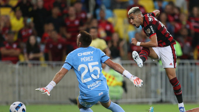 Revive la dura derrota de la UC ante Flamengo que les significó quedar fuera de la Copa Libertadores