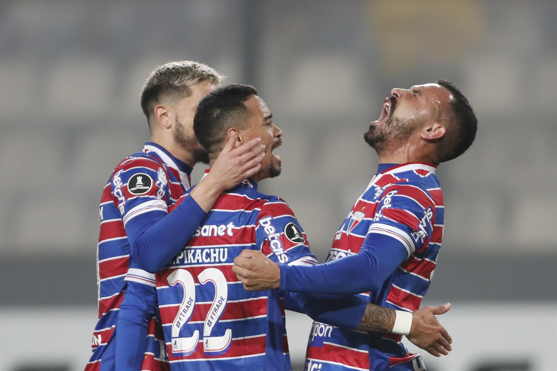 Fortaleza derrotó a Alianza Lima y metió presión a Colo Colo en la Copa Libertadores