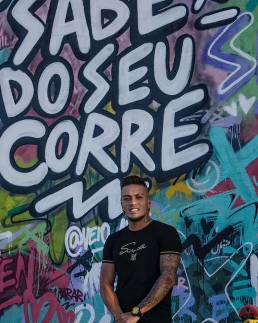 Javier Parraguez lució su mejor pinta en las calles de Recife en Brasil