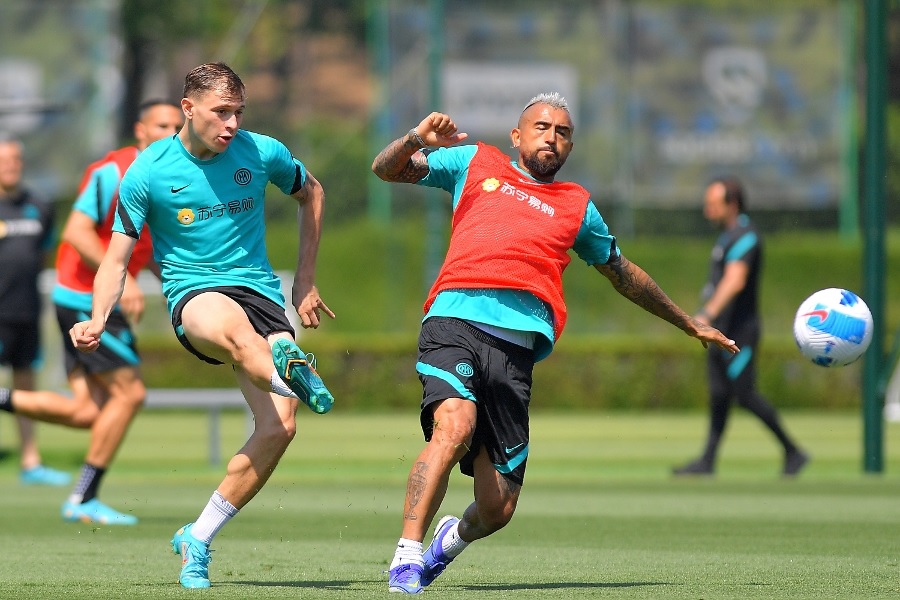 Inter de Milán prepara con intensidad la definición de la liga italiana junto a Vidal y Alexis